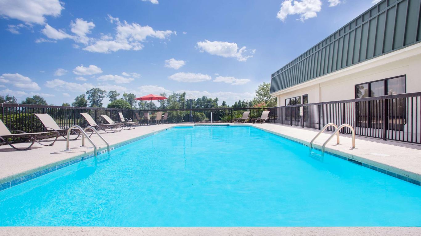 Days Inn by Wyndham Metter