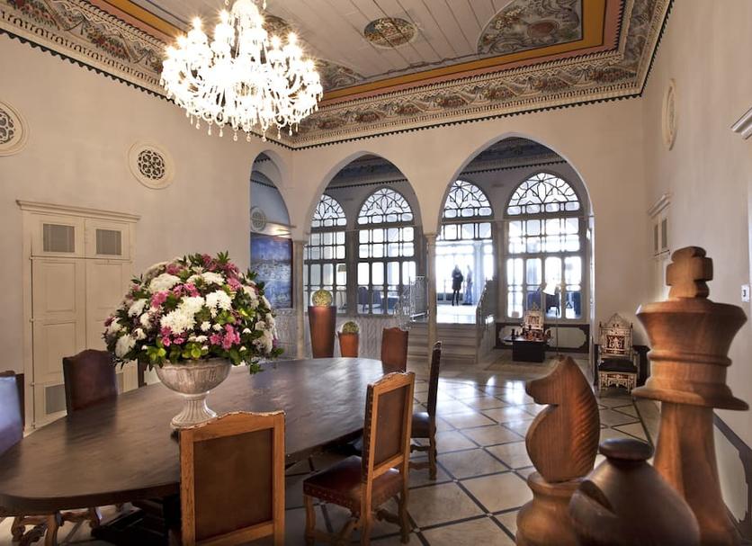 Dining room Photo