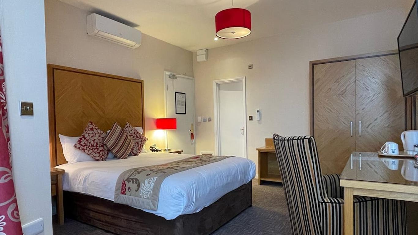 Best Western Welwyn Garden City Homestead Court Hotel