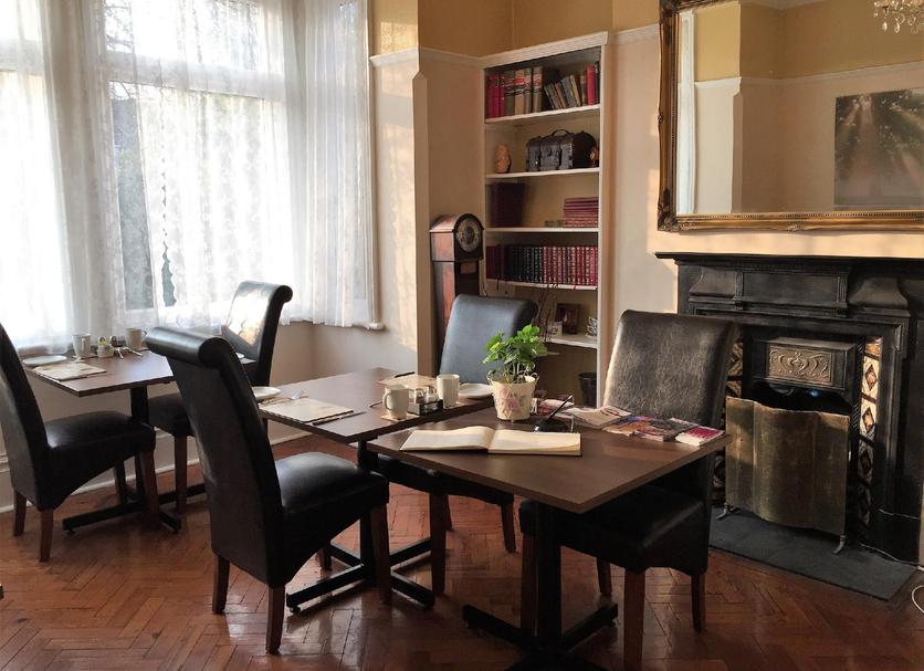 Dining room Photo