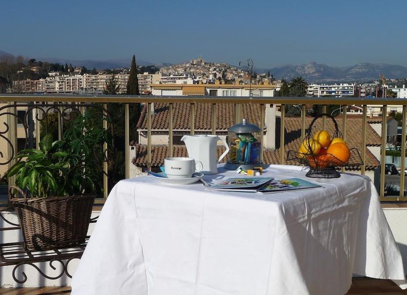 Balcony Photo
