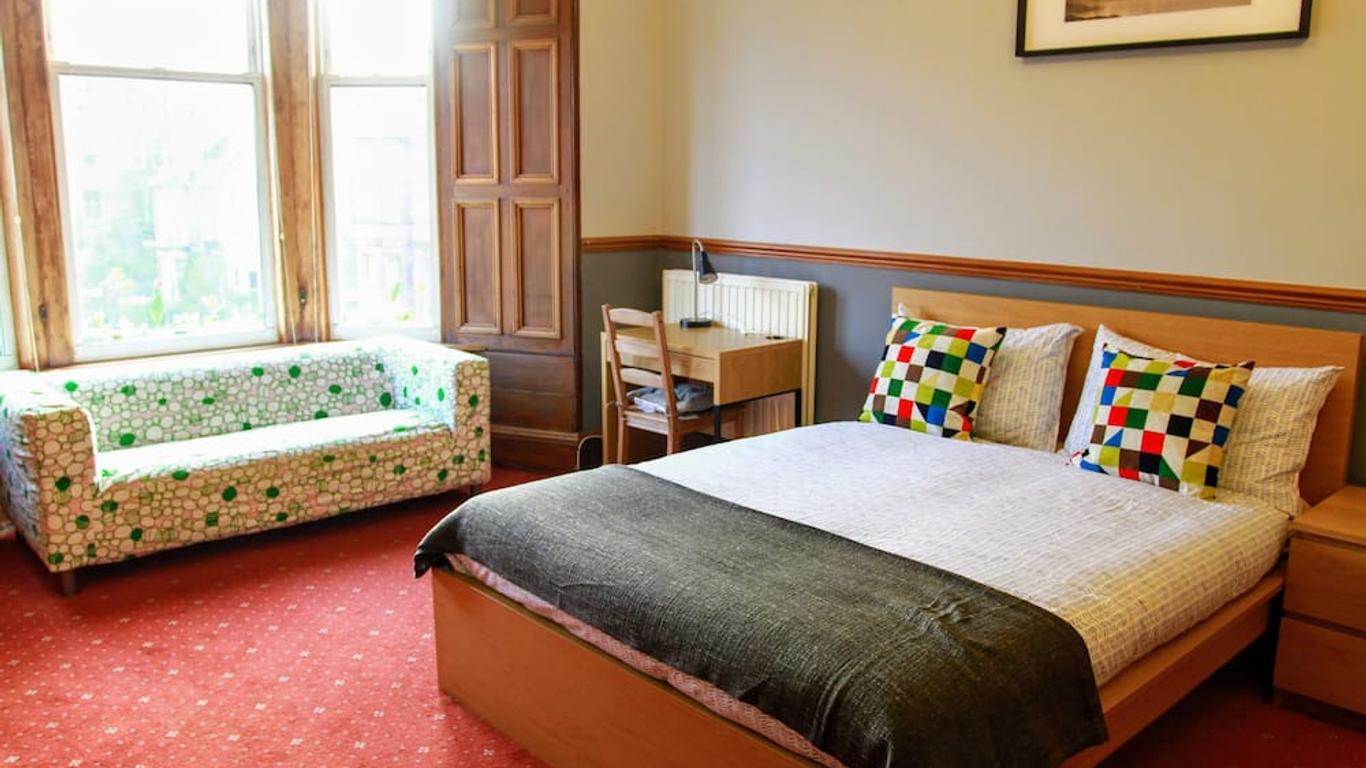 Airdenair Guest House