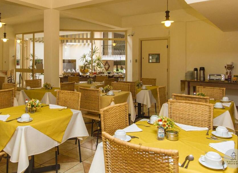 Restaurant Photo