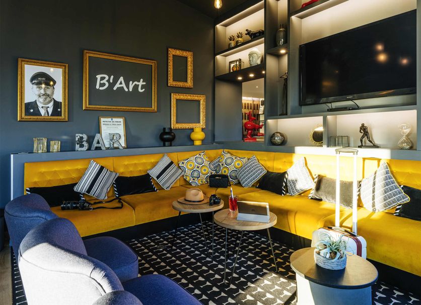Lounge Photo