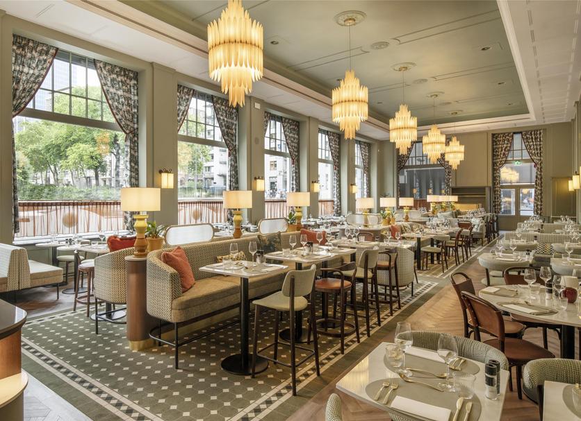 Restaurant Photo