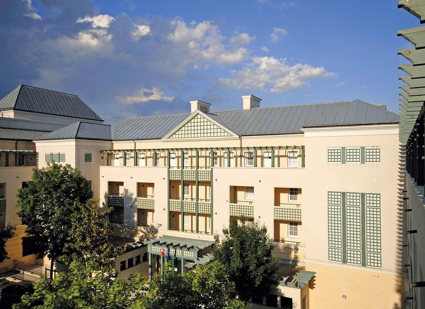 Building Photo