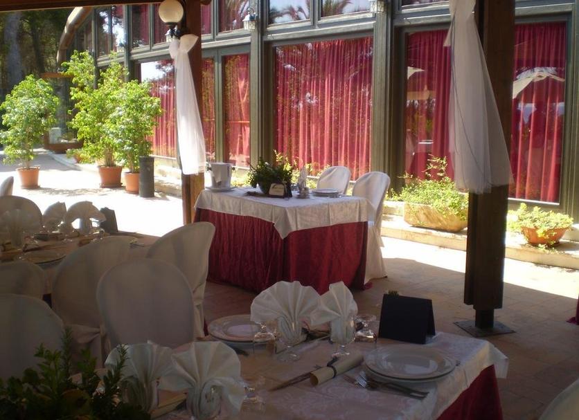Banquet hall Photo