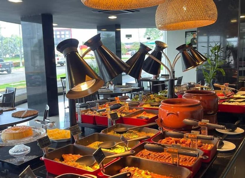 Buffet Photo