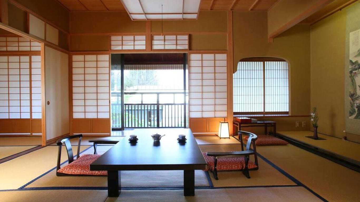 Kanbayashi Hotel Senjukaku