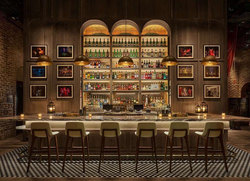 Bar Photo