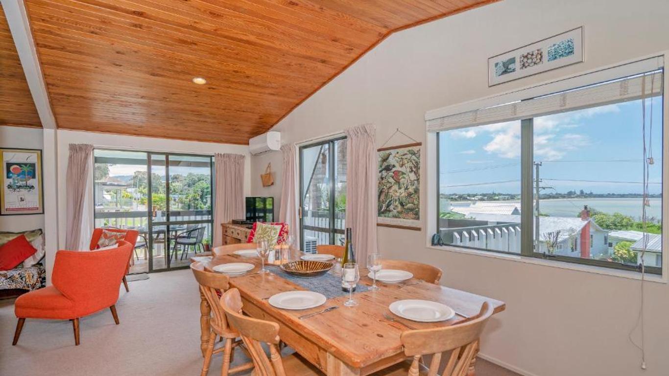 Harbour View Bed & Breakfast