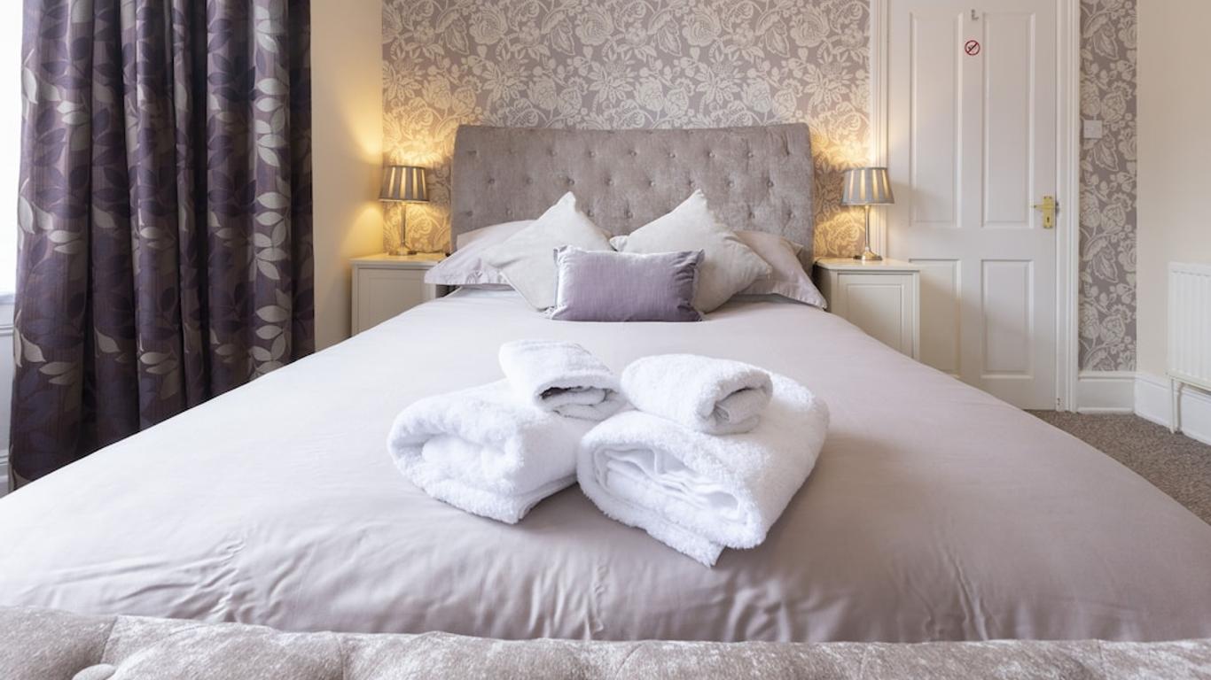 Bootham Apartment 32 - Free Parking - Five minute walk to York Minster