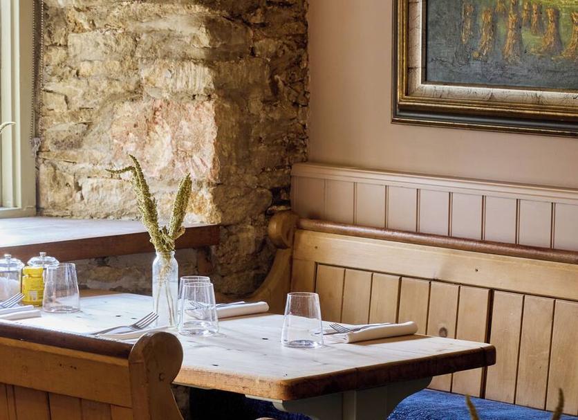 Dining room Photo