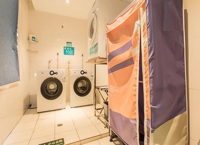 Laundry facility Photo