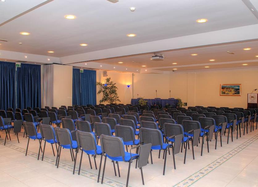 Conference room Photo