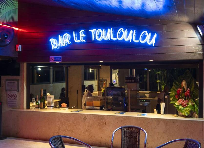 Bar Photo
