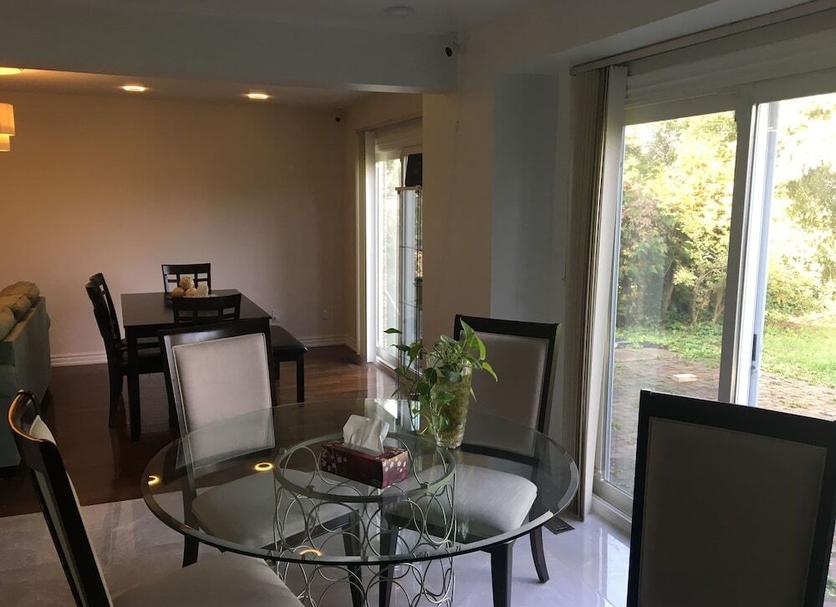 Dining room Photo