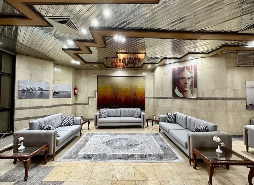 Lounge Photo