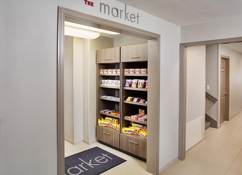 Shop Photo