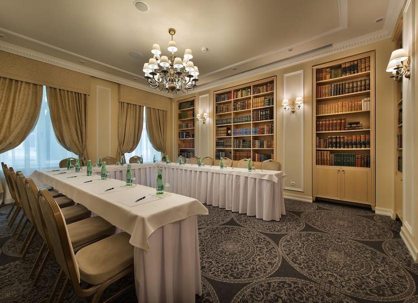 Conference room Photo