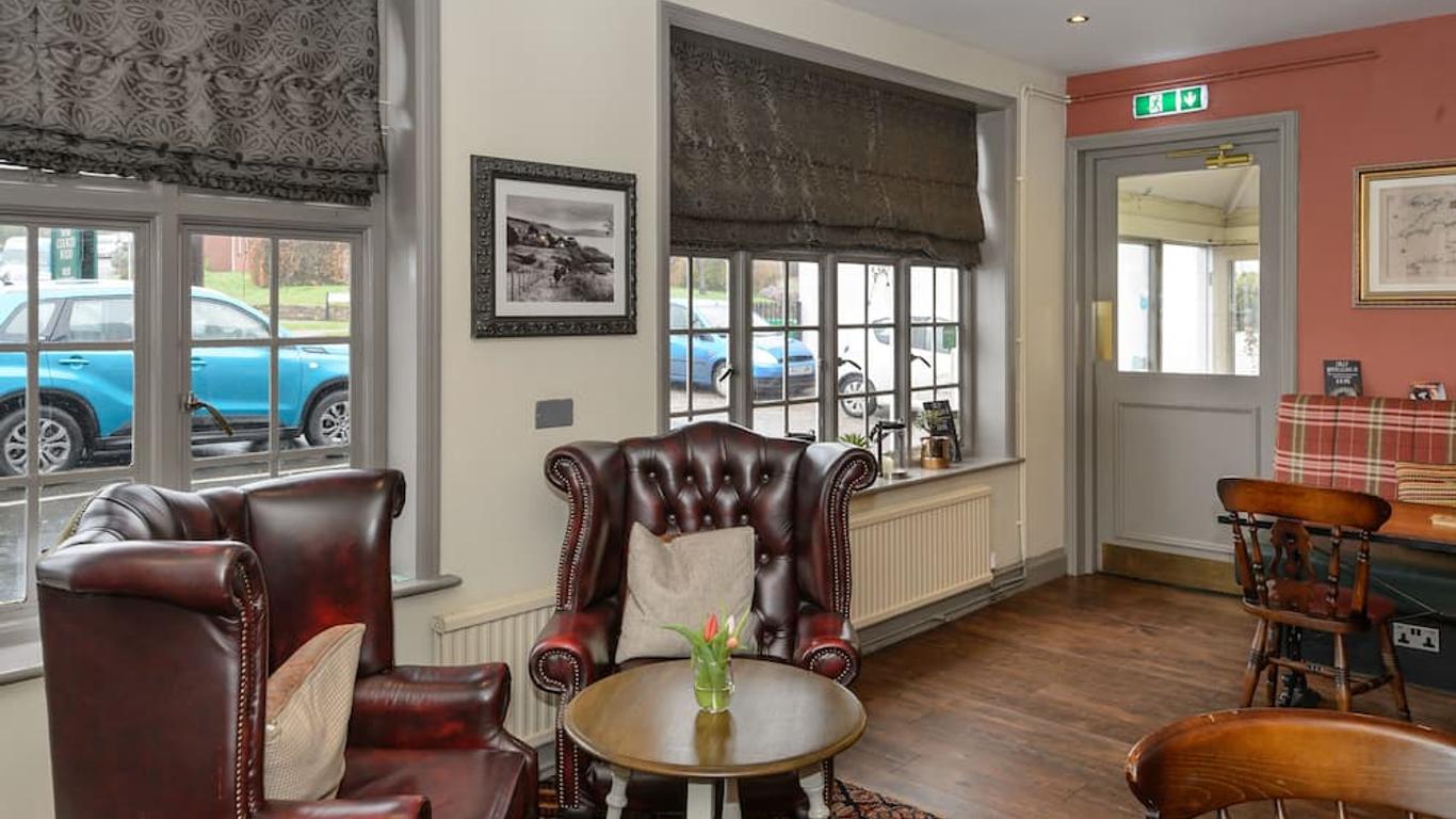 Balfour Arms