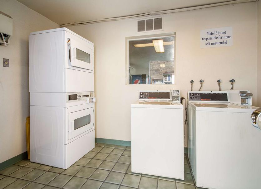 Laundry facility Photo