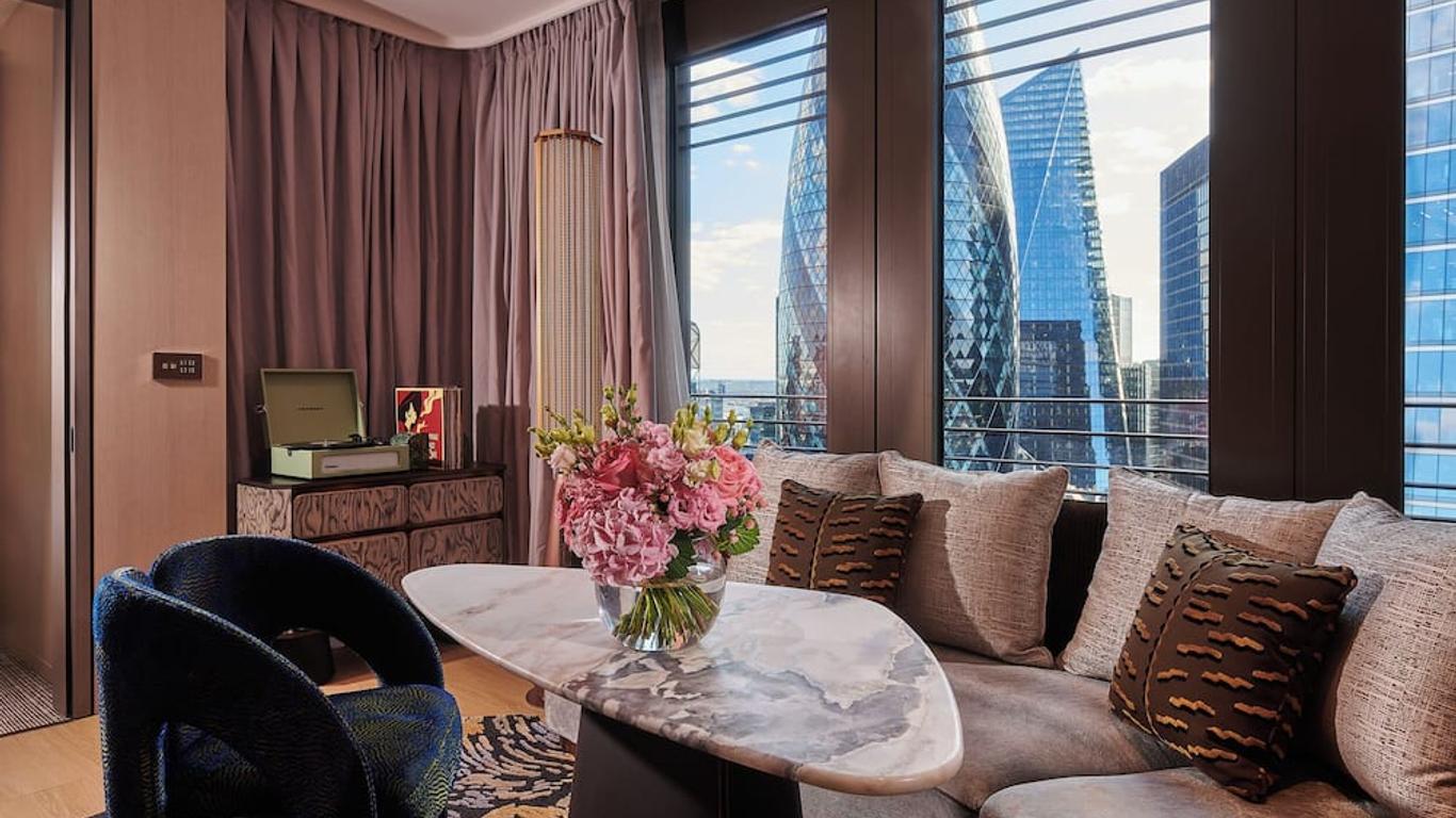 Pan Pacific London