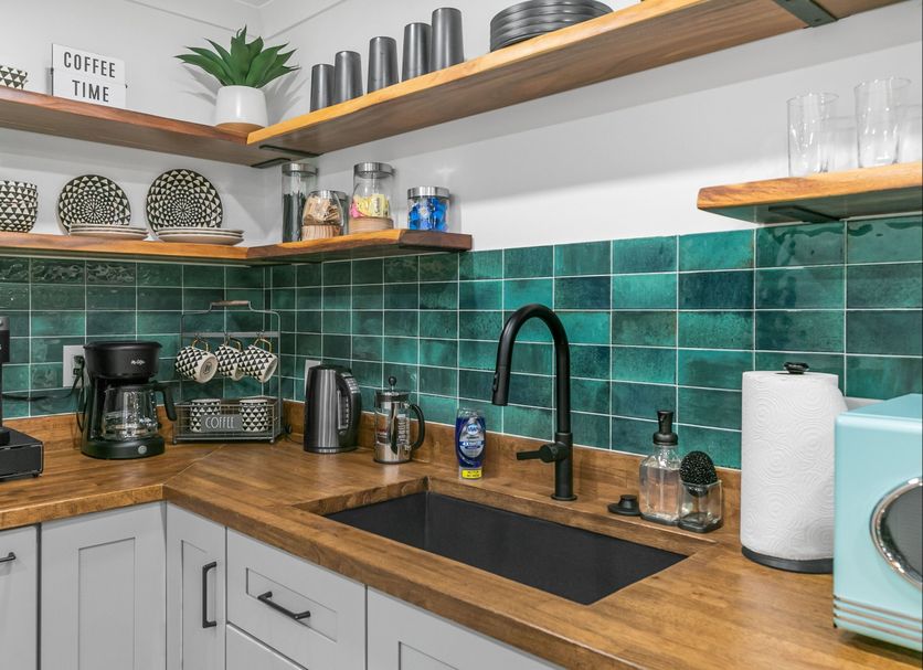 Kitchen Photo