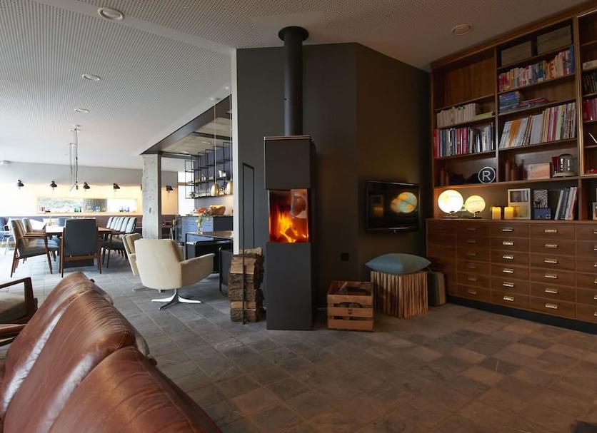Lounge Photo