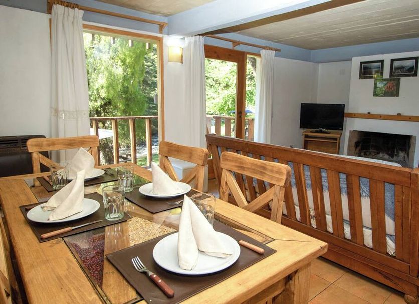 Dining room Photo