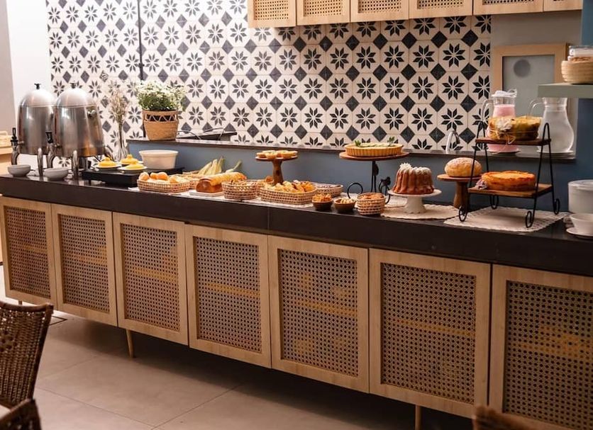 Buffet Photo