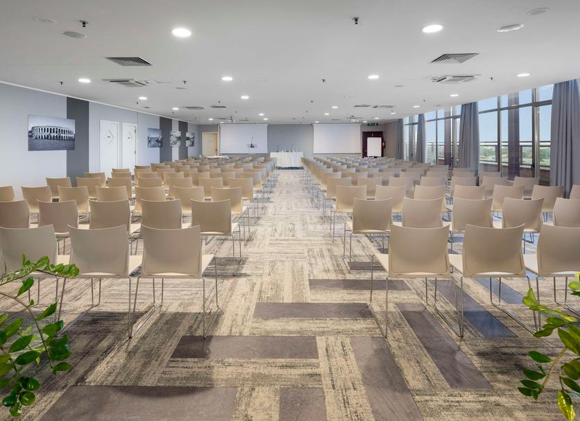 Conference room Photo