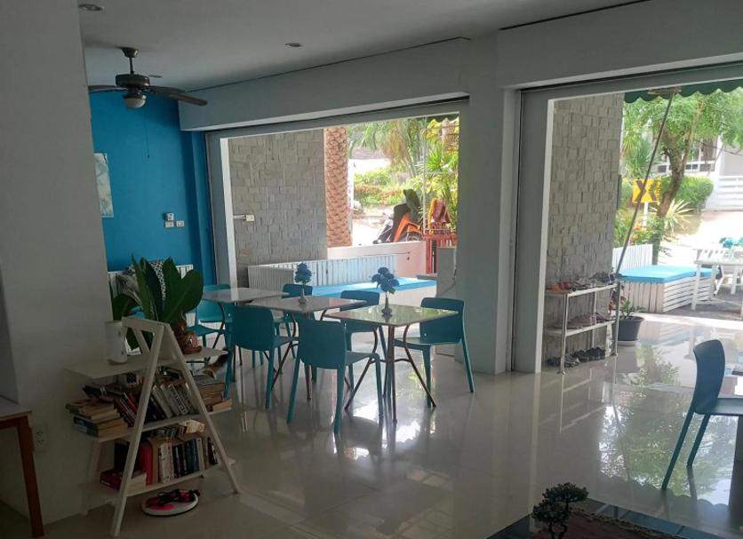 Dining room Photo