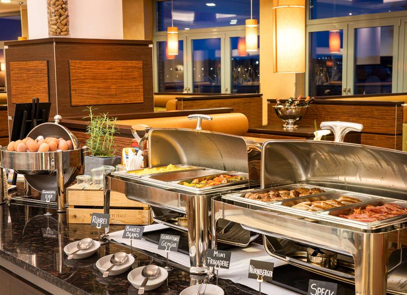 Buffet Photo