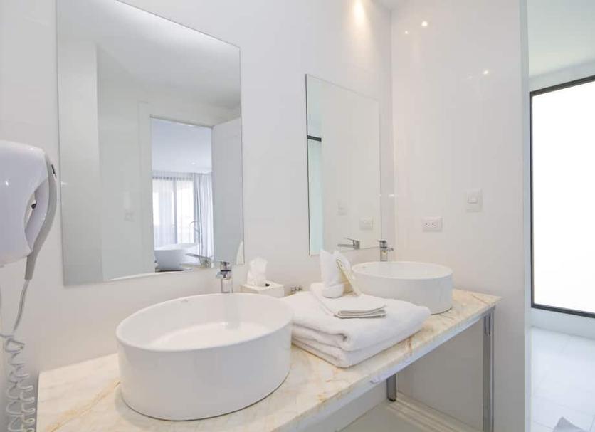 Bathroom Photo