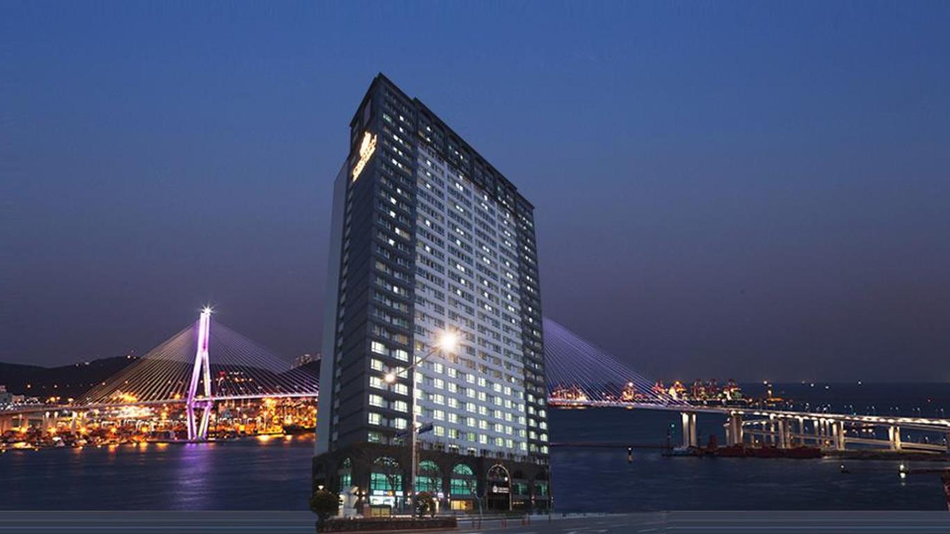 Crown Harbor Hotel Busan