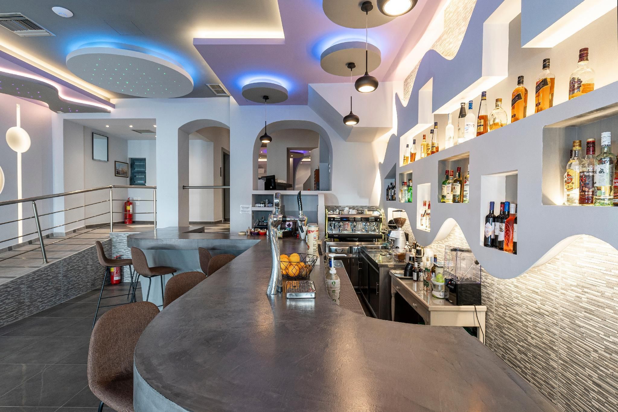 Bar Photo
