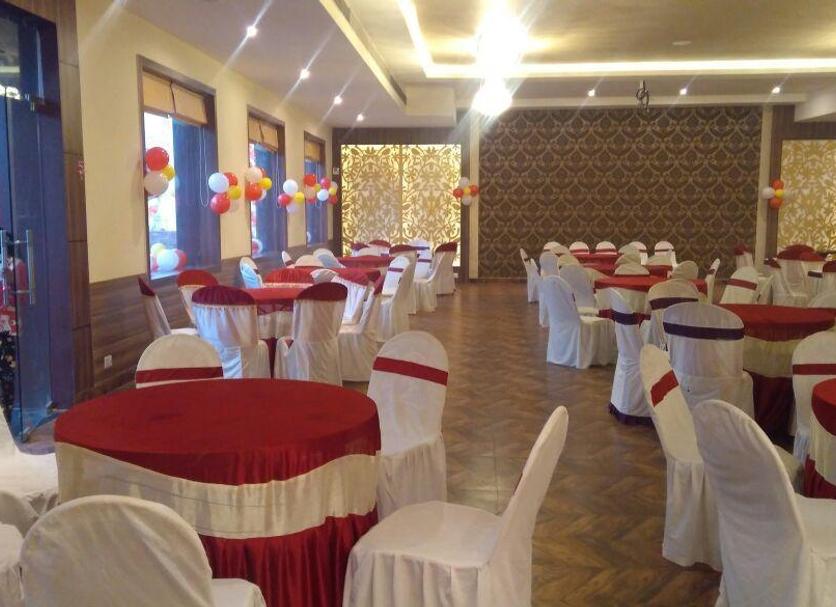 Banquet hall Photo