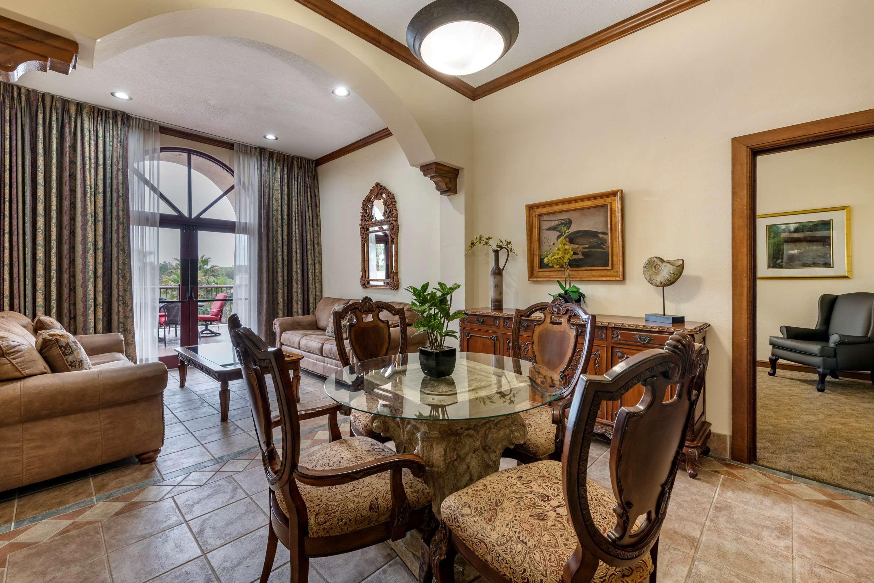 Dining room