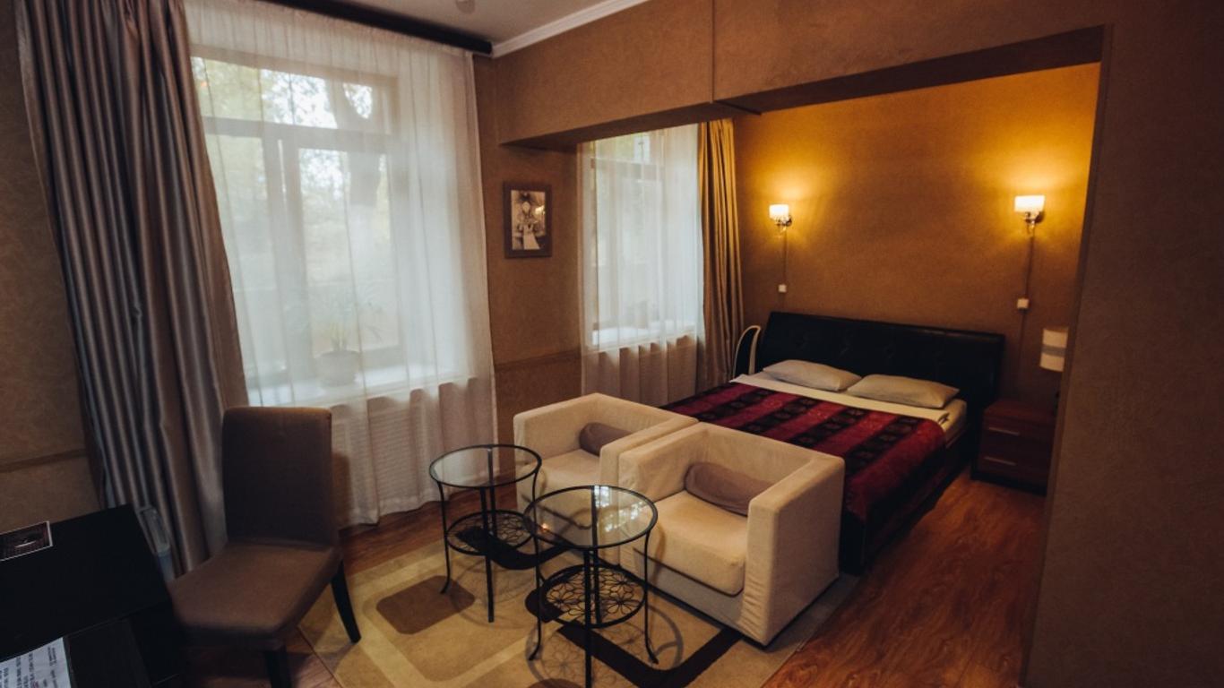 Ulan Hotel