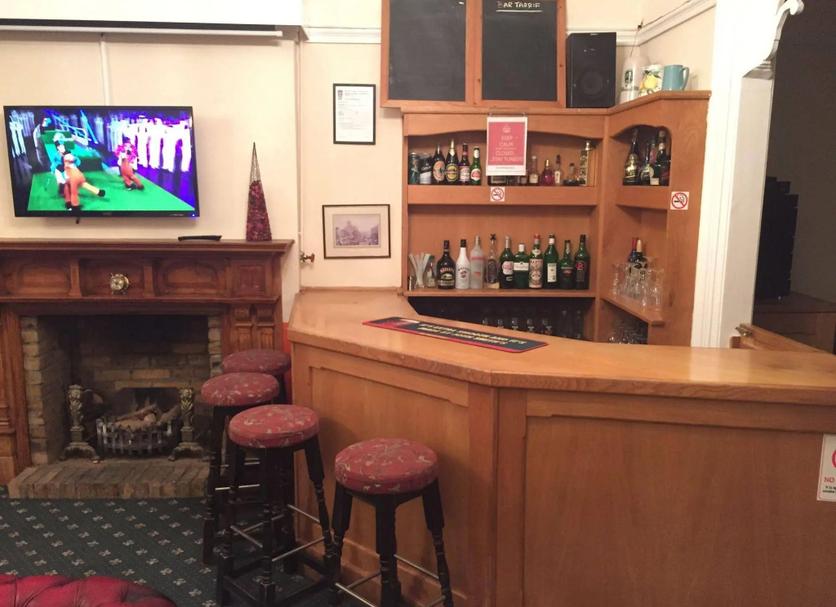 Bar Photo