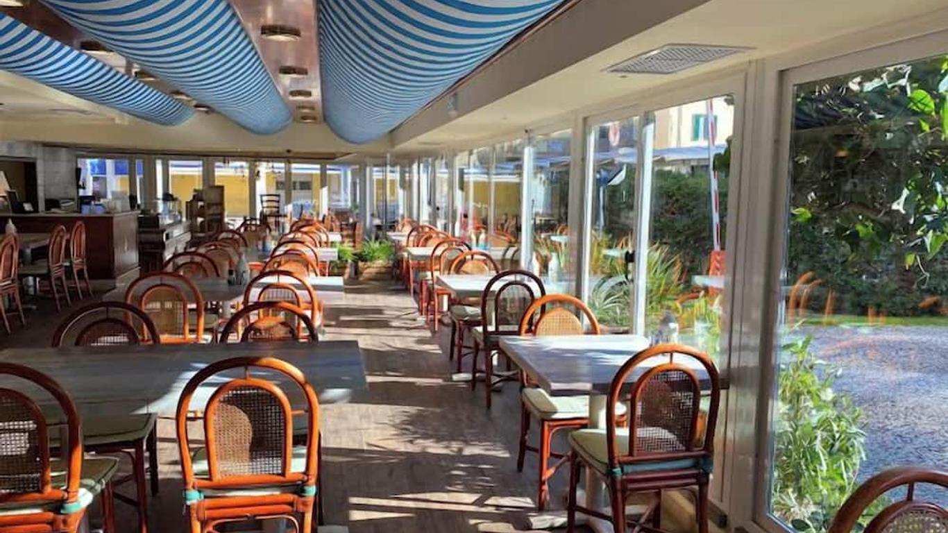 Vintage Hotel Tornese - Business & Events