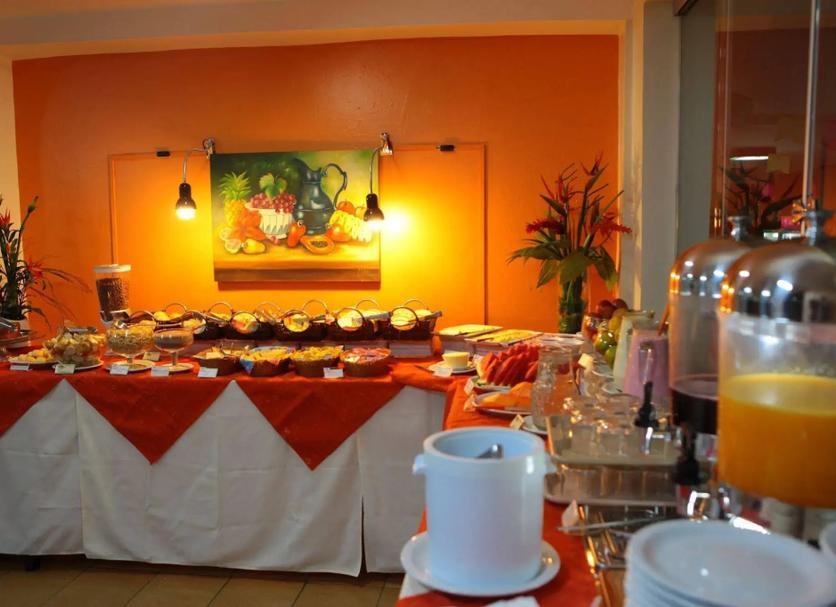 Buffet Photo
