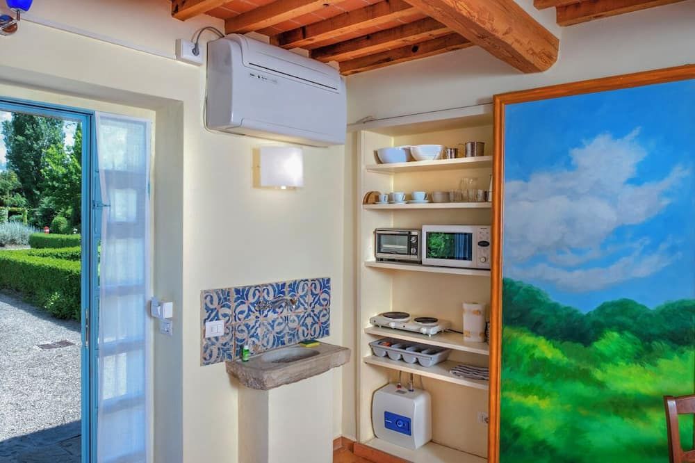 Room amenity