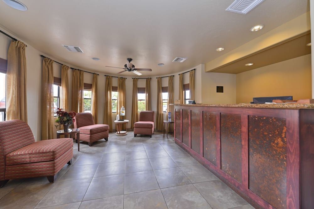 Front desk Photo