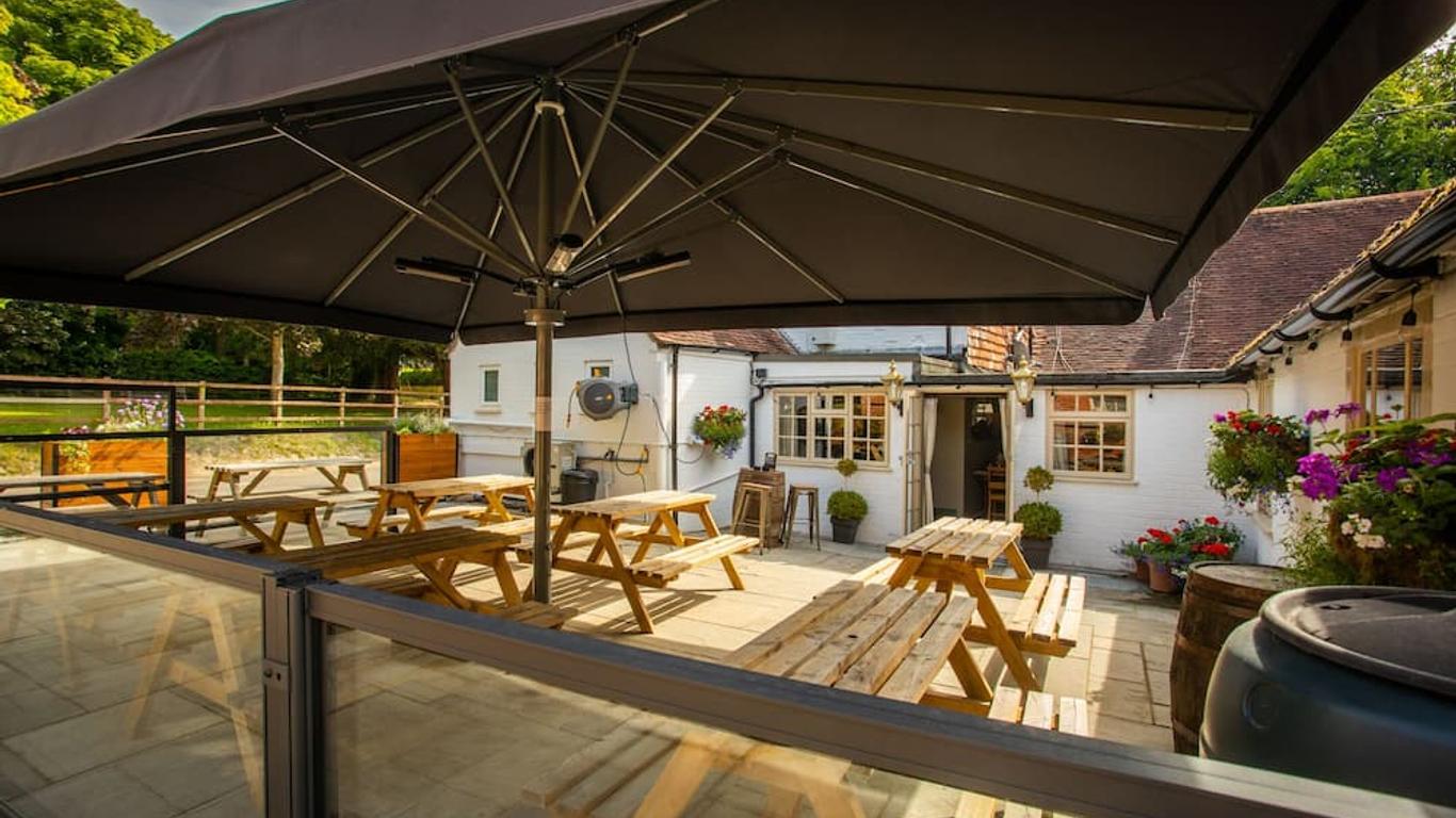 The White Lion, Soberton