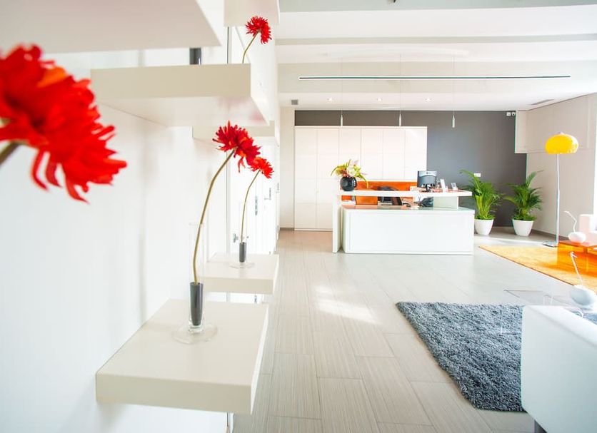 Hotel entrance Photo