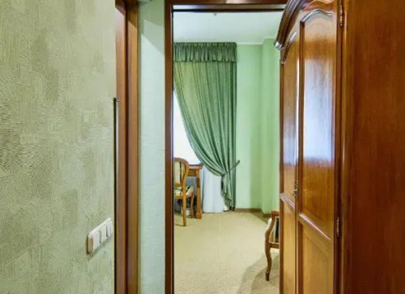 Hallway Photo