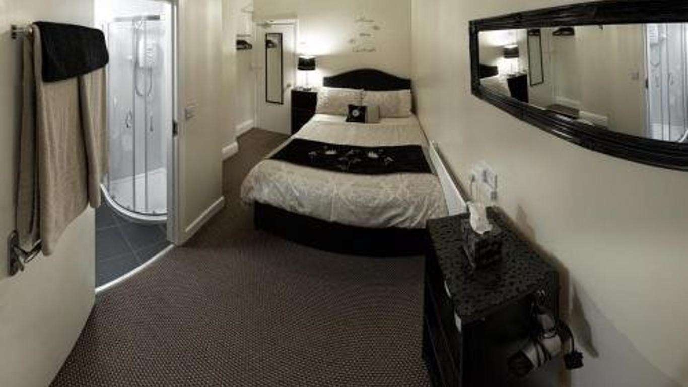 Ardern Hotel