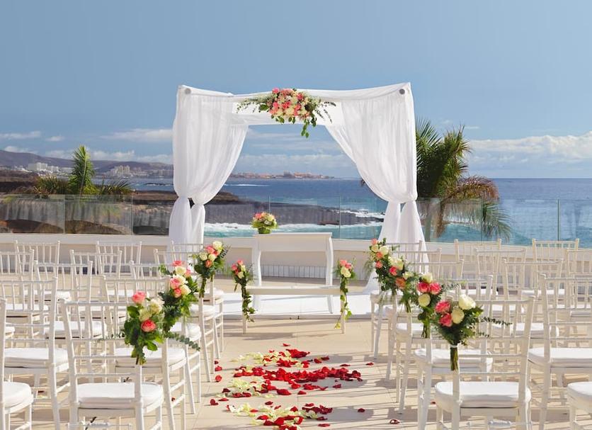 Banquet hall Photo